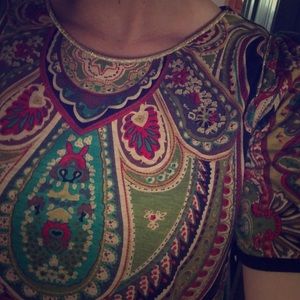 Loose fit sleeve dress